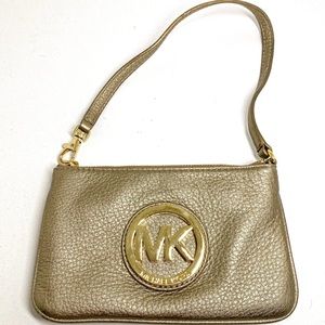 MICHAEL KORS Gold Wristlet Clutch